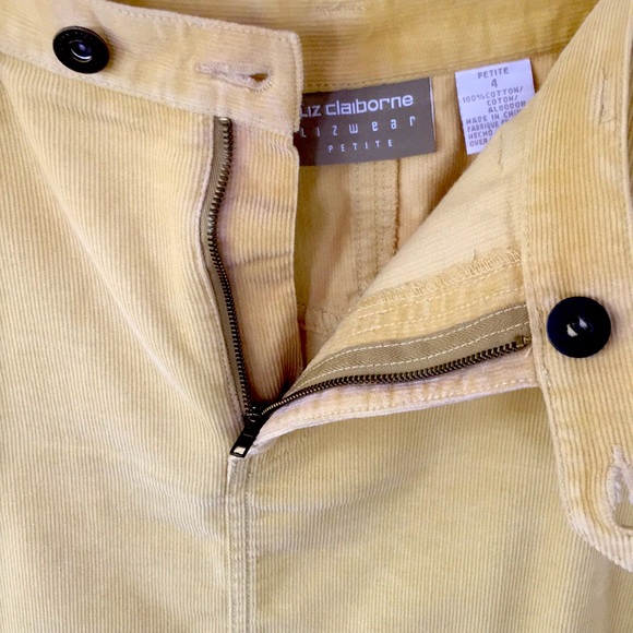 Liz Claiborne Lizwear petite 4 corduroy miniskirt - Picture 4 of 10